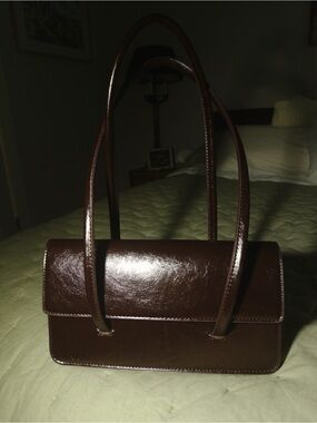 Brown Leather Shoulder Bag - Classic Women's Handbag